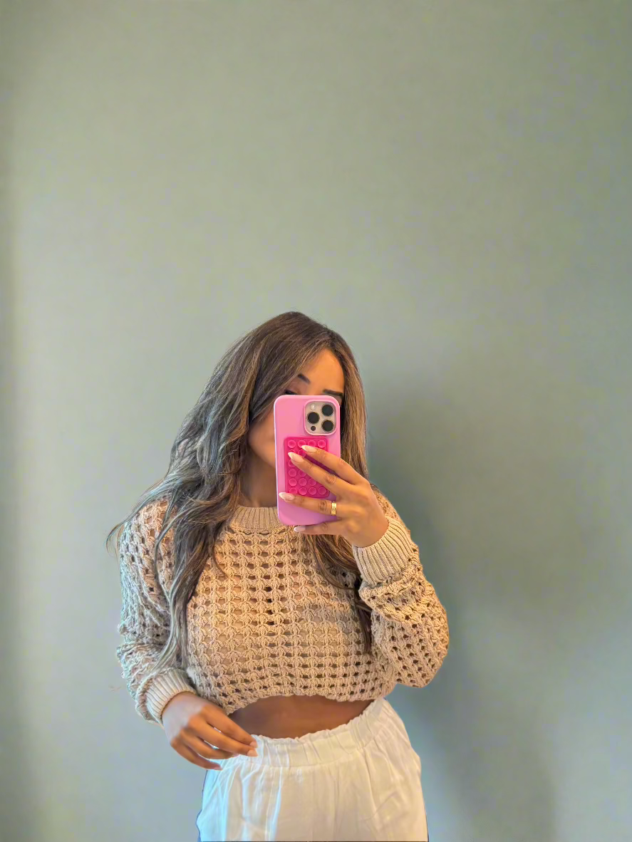 ROUND NECK KNITTED CROP SWEATER TOP