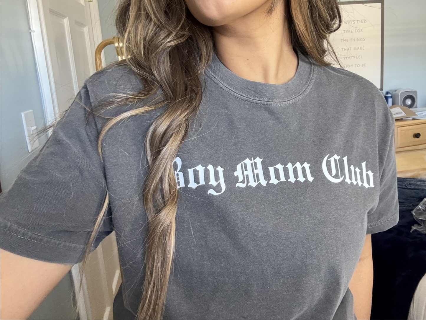 BOY MOM CLUB TEE